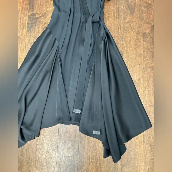 LOEWE asymmetric wrap dress. Size 36. Black - Picture 9 of 10